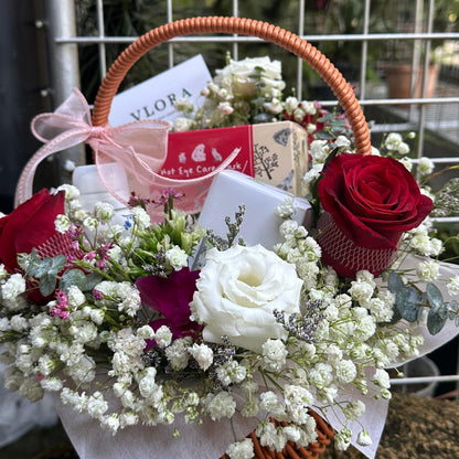 Custom Blooms | Wellness Hampers